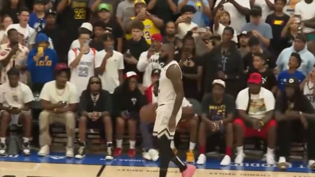 LeBron James wearing the Nike LeBron 20 at Drew League.